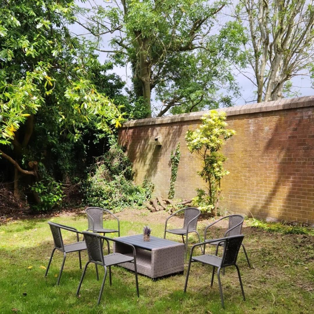 Westland Retreat - Magherafelt - Mid Ulster - Nitb Approved Villa Buitenkant foto